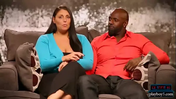 جديد Interracial amateur couple wants to try a threesome أفلامي