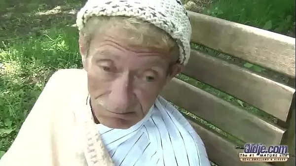 Nové Old Young Porn Teen Gold Digger Anal Sex With Wrinkled Old Man Doggystyle mých filmech