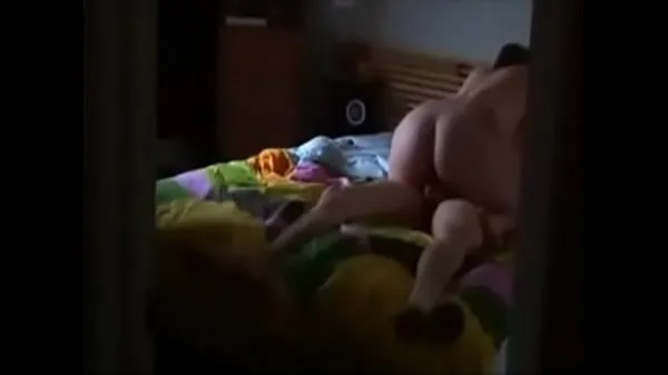 ใหม่step Son filmed his step father putting the cock in his step mother's pussyภาพยนตร์ของฉัน