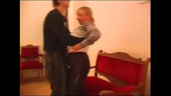 Új busty russian mature with young guy filmjeim