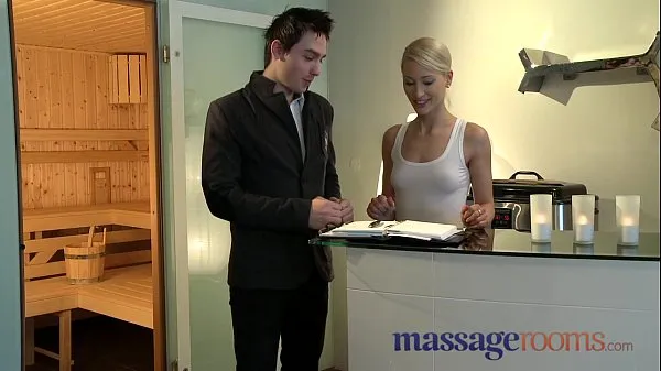 جديد Massage Rooms Uma rims guy before squirting and pleasuring another أفلامي