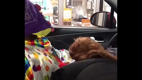 Nya Clown gets dick sucked while ordering food mina filmer