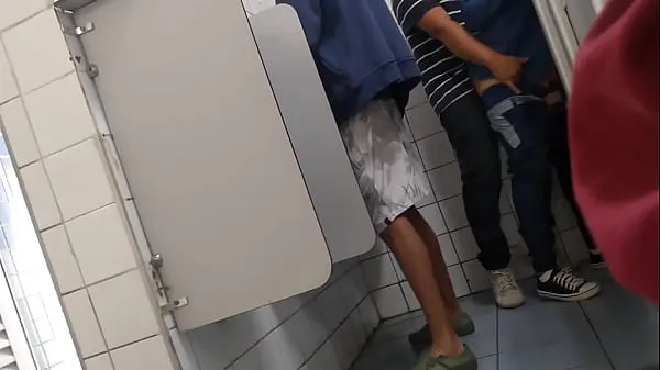 내 영화가 새로 fuck in the public bathroom