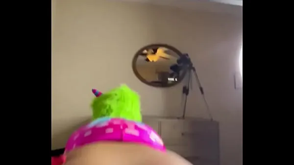 Nytt Zoey Foxx bouncing on my huge dick in boyfriends room filmene mine