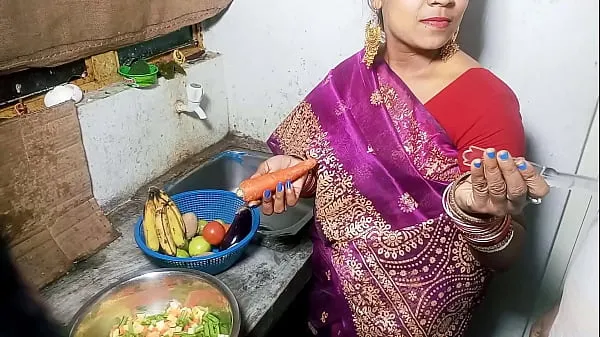 내 영화가 새로 Sexy Bhabhi Fucked While Cooking In The Kitchen In Morning XXX Kitchen Sex