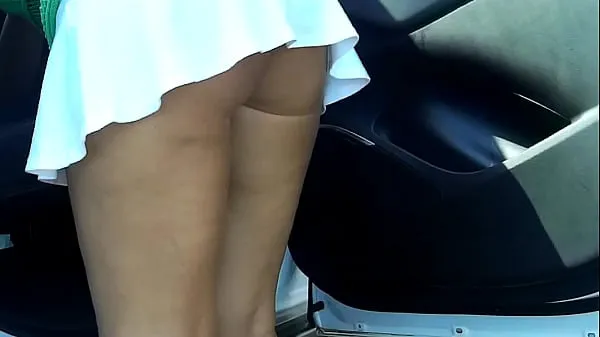 Nya Trina walking the streets and flashing in upskirt outfits mina filmer